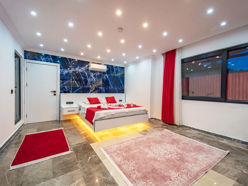  gece  -  Kasım
  | Kalkan İslamlar Balayı Villası: Jakuzili ve Özel Havuzlu Romantik Tatil
